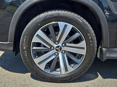 Used 2023 Mitsubishi Outlander Sport AWD image 9