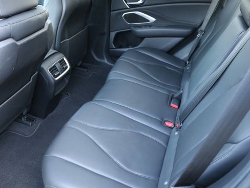 Used 2024 Acura RDX SH-AWD image 34