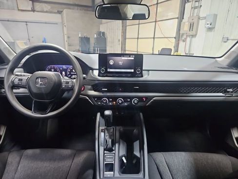 Used 2024 Honda Accord EX image 13