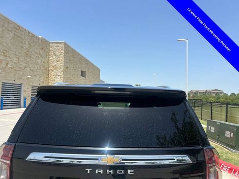 Used 2021 Chevrolet Tahoe Premier AWD/4WD image 8