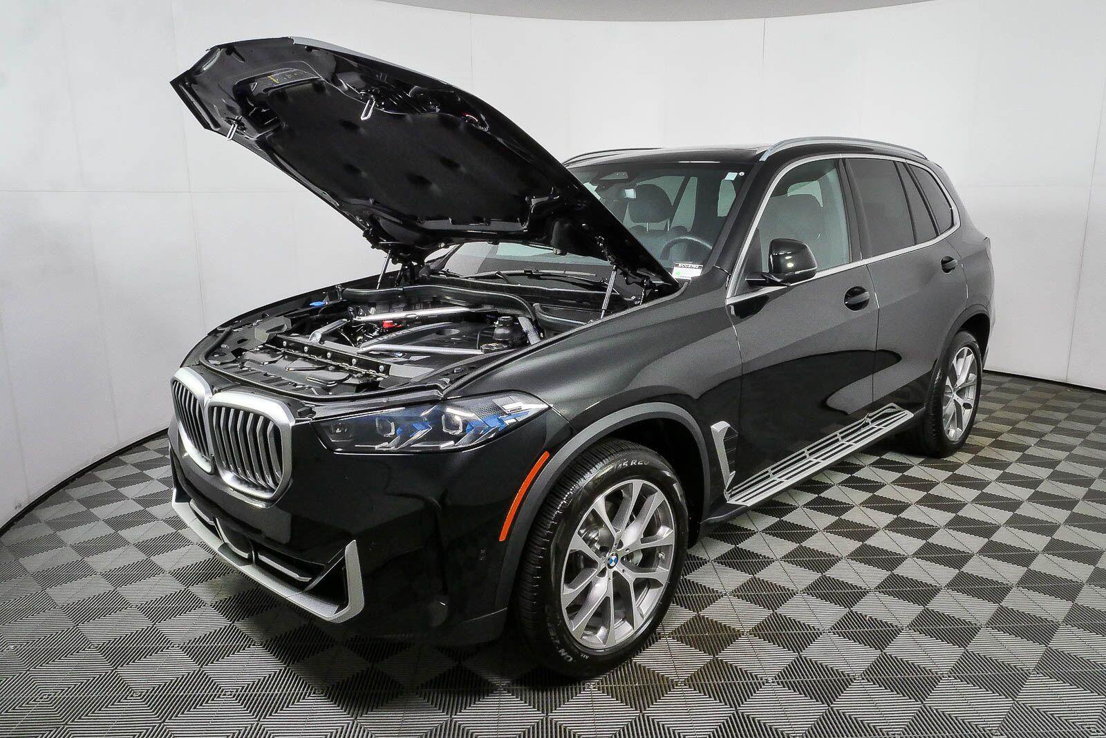 Used 2026 BMW X5 sDrive40i RWD image 34