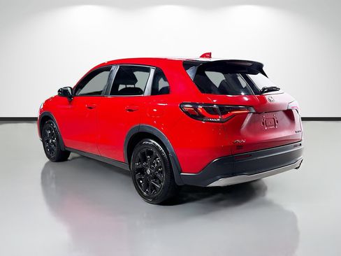 Used 2023 Honda HR-V Sport image 5