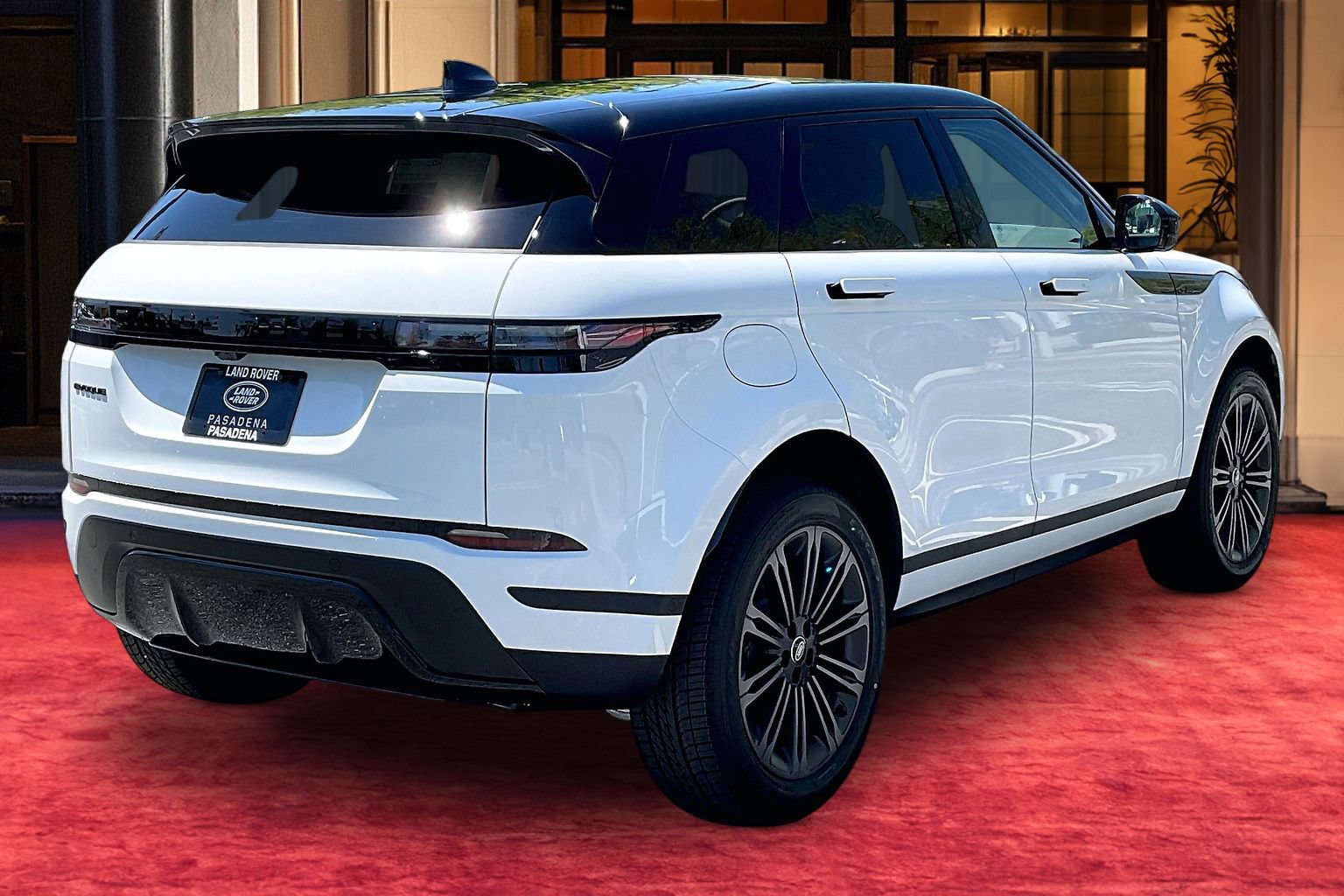 New 2026 Land Rover Range Rover Evoque S AWD/4WD image 5