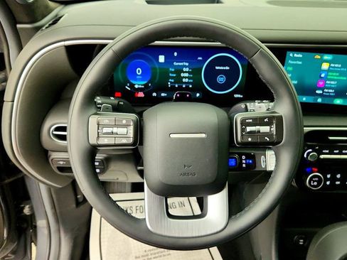 Used 2026 Hyundai Palisade Calligraphy FWD image 13