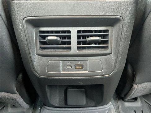 Certified 2024 GMC Canyon AT4X image 18