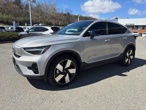 Used 2023 Volvo C40 P8 Recharge Ultimate AWD/4WD image 3