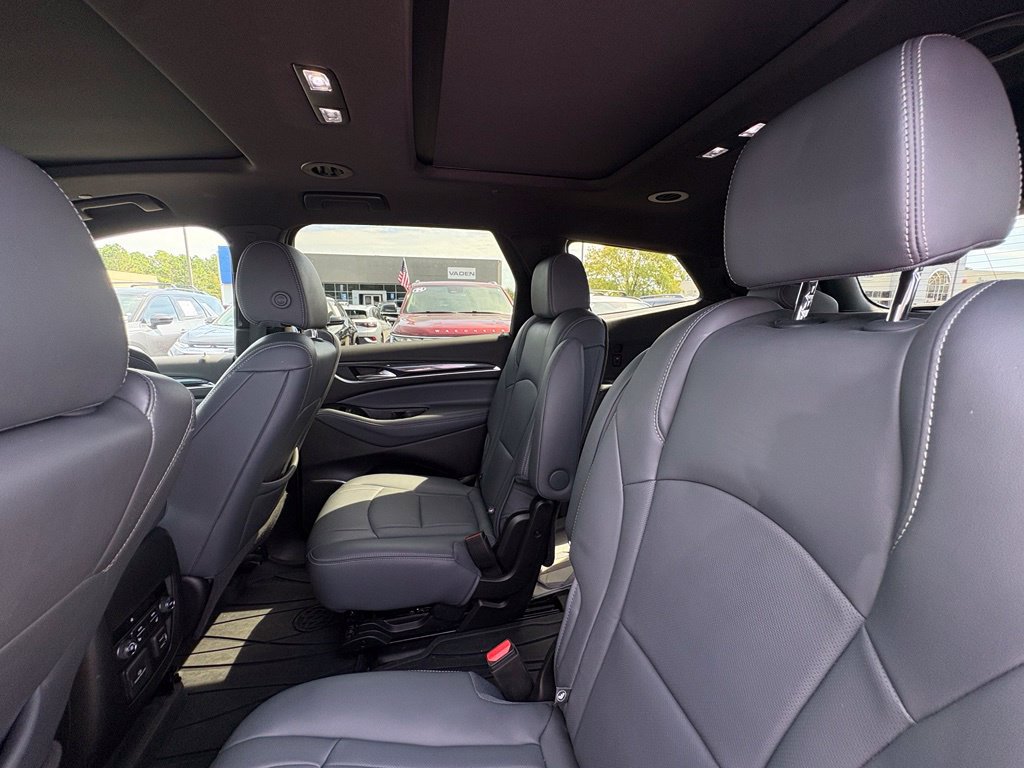 Used 2023 Buick Enclave Premium w/ Experience Buick Package FWD image 19