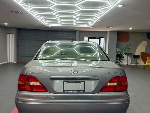 Used 2002 Lexus LS 430 image 6