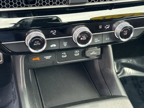 Used 2025 Honda Civic Sport image 20