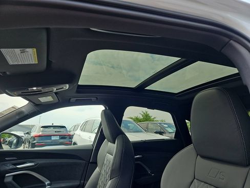 New 2026 Audi SQ5 Premium Plus AWD/4WD image 8