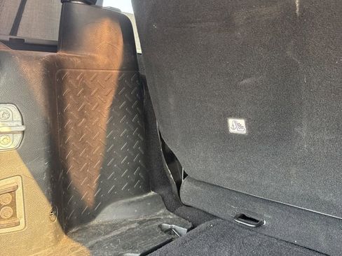 Used 2017 Jeep Wrangler Sport image 19