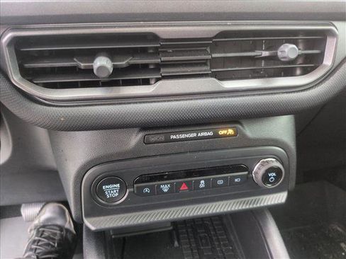 Used 2025 Ford Bronco Sport Big Bend w/ Convenience Package image 12