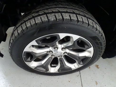 Used 2022 RAM 1500 Limited image 27