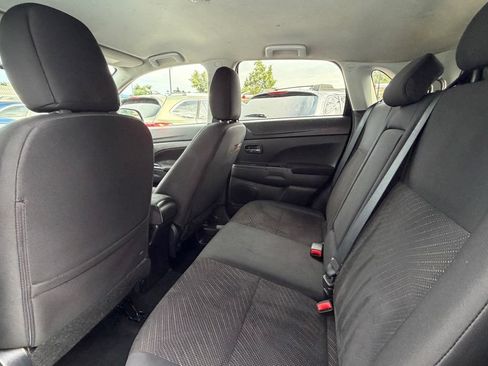 Used 2013 Mitsubishi Outlander Sport LE AWD/4WD image 9