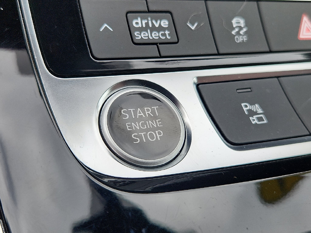 Certified 2024 Audi Q7 2.0T Premium Plus AWD/4WD image 24