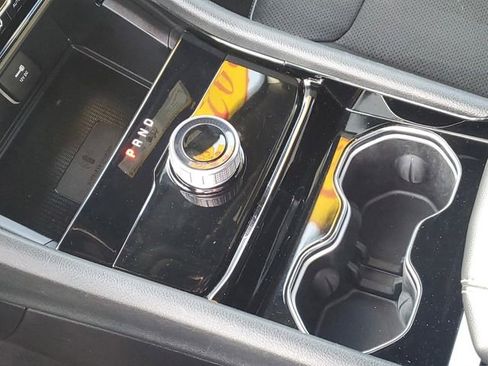 Used 2023 Jeep Grand Cherokee Altitude image 26