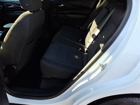 Certified 2021 Chevrolet Equinox LT image 14