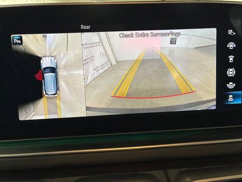 Used 2023 Mercedes-Benz GLE 450 GLE 450 w/ AMG Line Exterior image 18