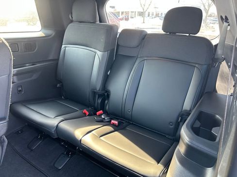 New 2027 Kia Telluride S image 26