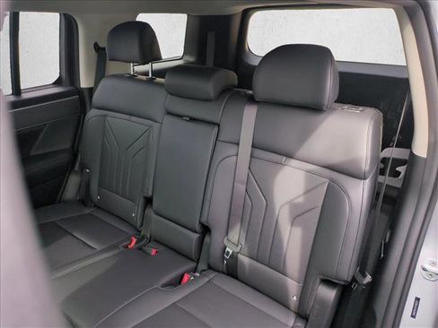 New 2026 Hyundai Santa Fe SEL FWD image 17
