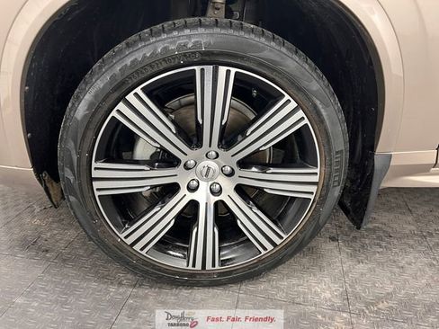 Used 2024 Volvo XC90 B6 Plus w/ Protection Package Premier AWD/4WD image 21