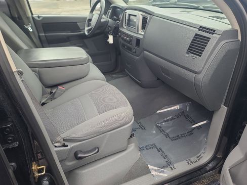 Used 2007 Dodge Ram 1500 Truck SLT image 19