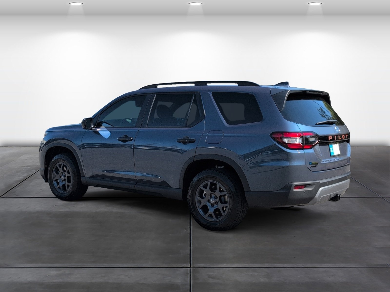 New 2026 Honda Pilot TrailSport image 3