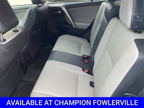 Used 2018 Toyota RAV4 Limited w/ Advanced Technology Package image 9