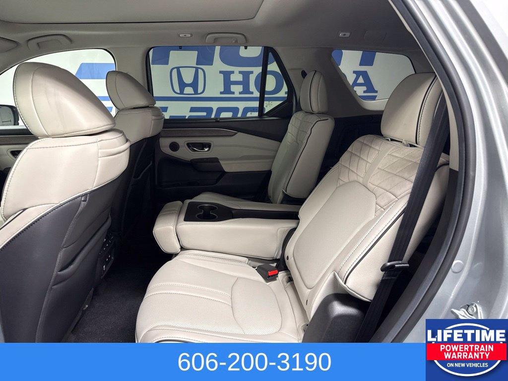 New 2026 Honda Pilot Elite image 14