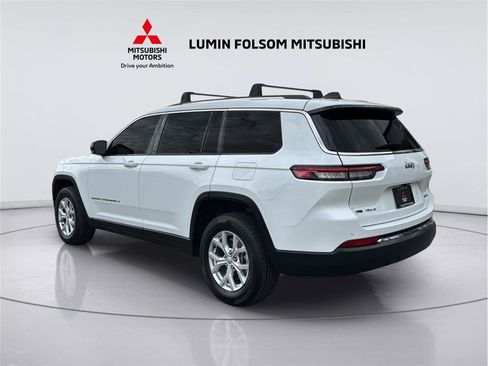 Used 2023 Jeep Grand Cherokee L Limited AWD/4WD image 3