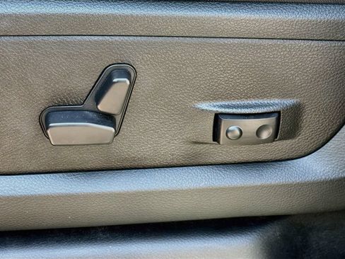 Used 2026 RAM 2500 Big Horn AWD/4WD image 24
