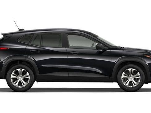 New 2026 Chevrolet Trax LS FWD image 5