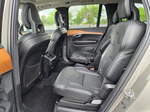 Used 2020 Volvo XC90 T6 Inscription w/ Protection Package Premier AWD/4WD image 10