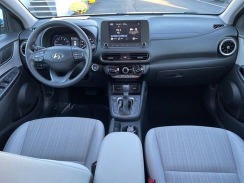 Used 2023 Hyundai Kona SEL w/ Cargo Package image 6