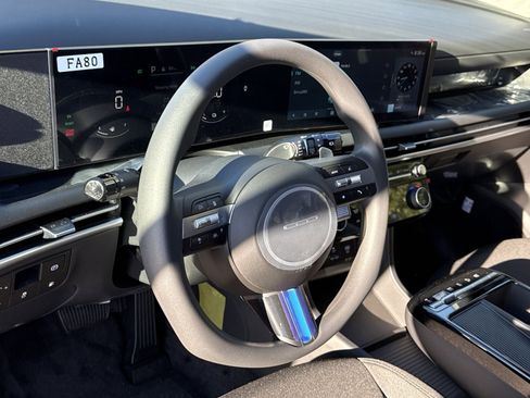 New 2026 Hyundai Tucson SEL image 16