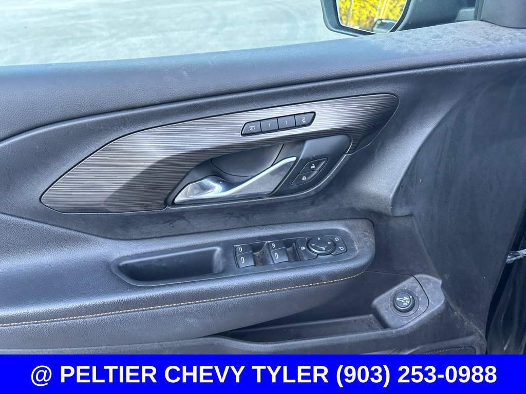 Used 2021 GMC Terrain SLT w/ LPO, Floor Liner Package FWD image 12