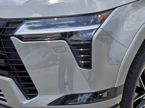 Used 2024 Lexus GX 550 w/ Cold Area Package AWD/4WD image 38
