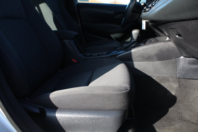 Certified 2025 Toyota Corolla LE FWD image 24