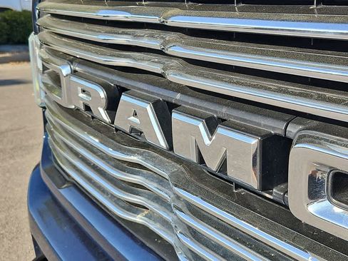 Used 2020 RAM 2500 Laramie image 12