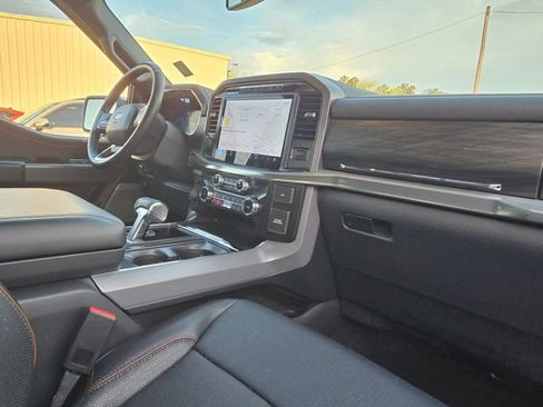 Used 2024 Ford F150 Lariat w/ FX4 Off-Road Package image 21