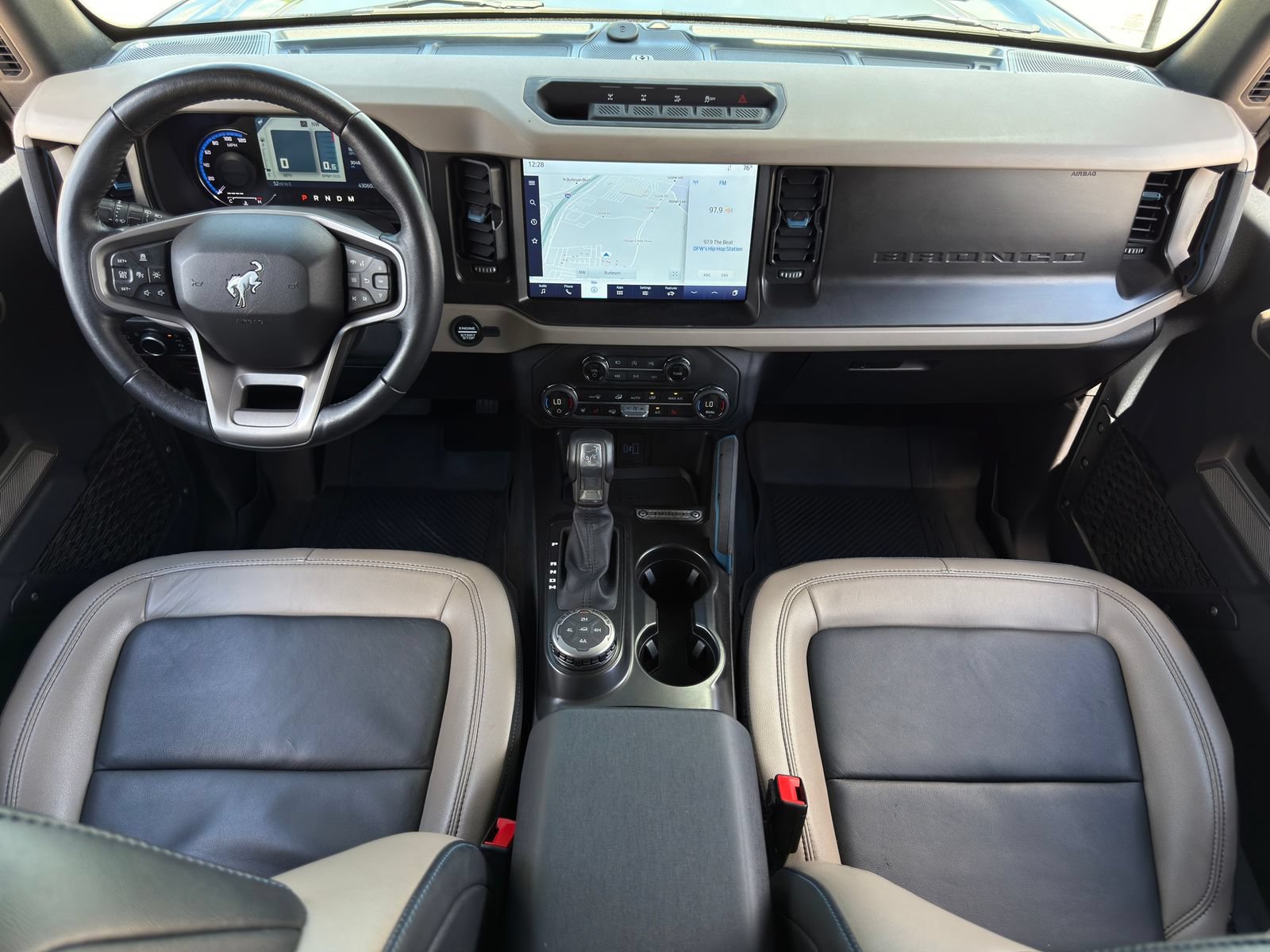 Used 2023 Ford Bronco Wildtrak AWD/4WD image 12