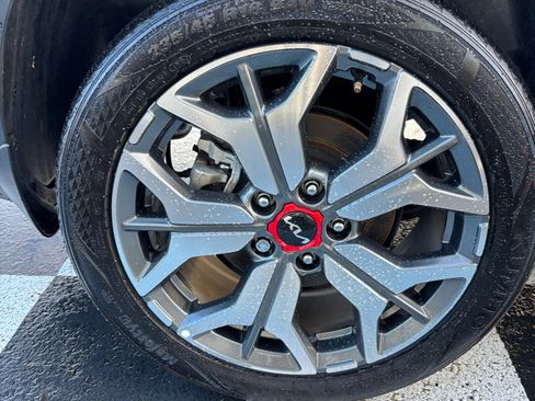 Used 2023 Kia Seltos SX image 30