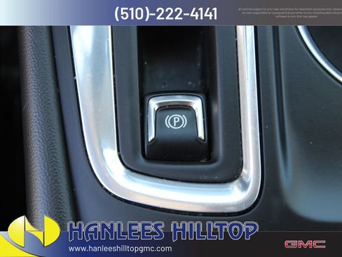 Used 2023 Chevrolet Equinox LT AWD/4WD image 19