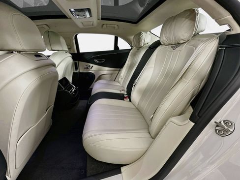 Used 2026 Bentley Flying Spur Plug-In Hybrid AWD/4WD image 24