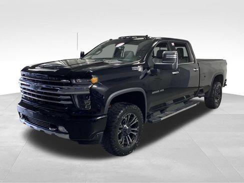 Used 2020 Chevrolet Silverado 3500 High Country w/ Z71 Off-Road Package AWD/4WD image 4