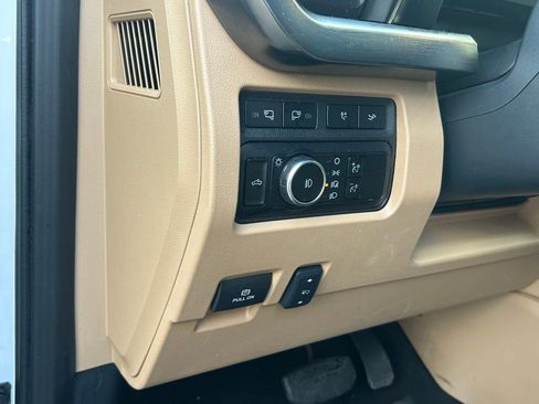 Used 2023 Ford F250 Lariat w/ Lariat Ultimate Package image 36