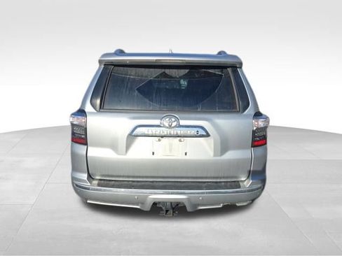 Used 2021 Toyota 4Runner Limited image 6