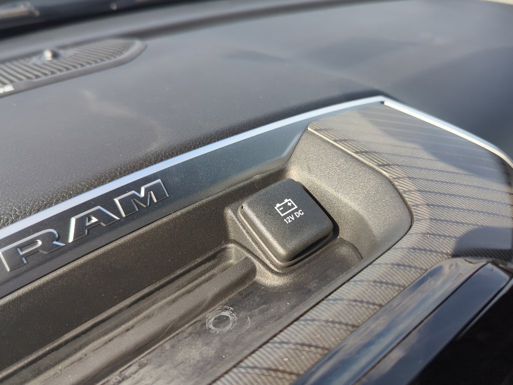 New 2026 RAM 2500 Big Horn AWD/4WD image 24