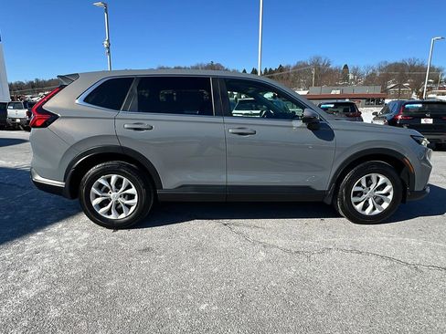 Certified 2025 Honda CR-V LX image 3