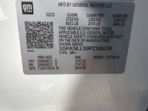 Used 2023 GMC Acadia AT4 w/ Technology Package image 26